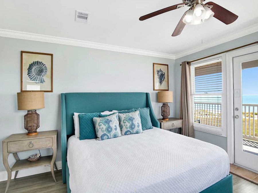 Eden Condominiums — Guest room