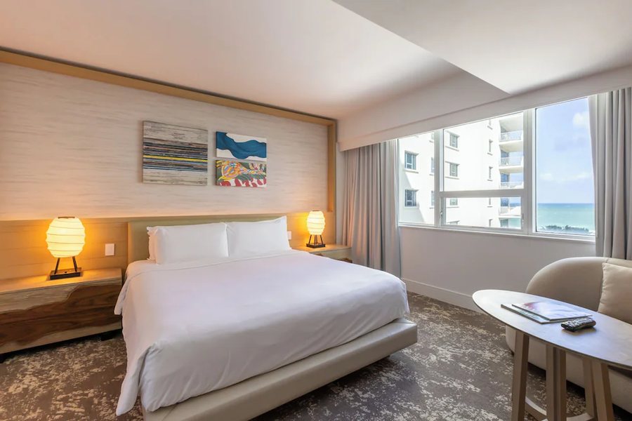 Eden Roc Miami Beach Miami Beach Florida — Guest room