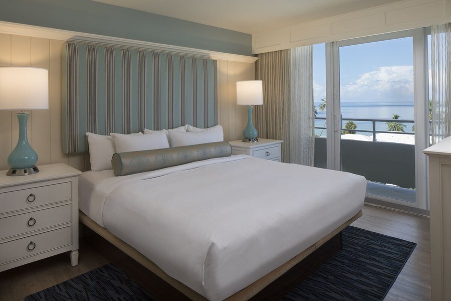 Edgewater Beach Condominium — Guest room