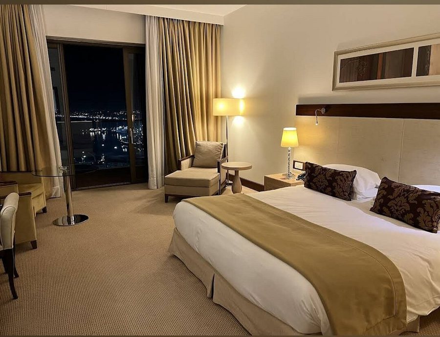 El Aurassi Hotel — Guest room