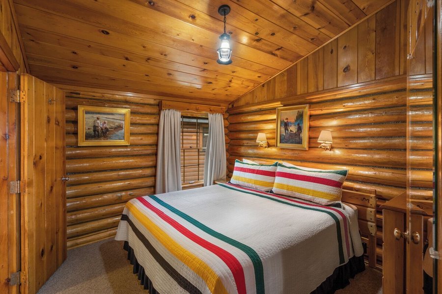 El Western Cabins Lodges — Guest room