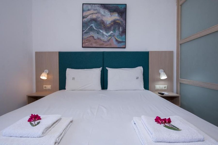 Elafonisi Village — Guest room