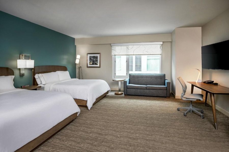 Element by Marriott Hampton Peninsula Town Center — Guest room