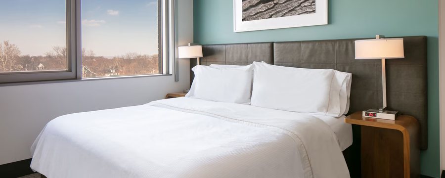 Element by Marriott Omaha Midtown Crossing — Guest room