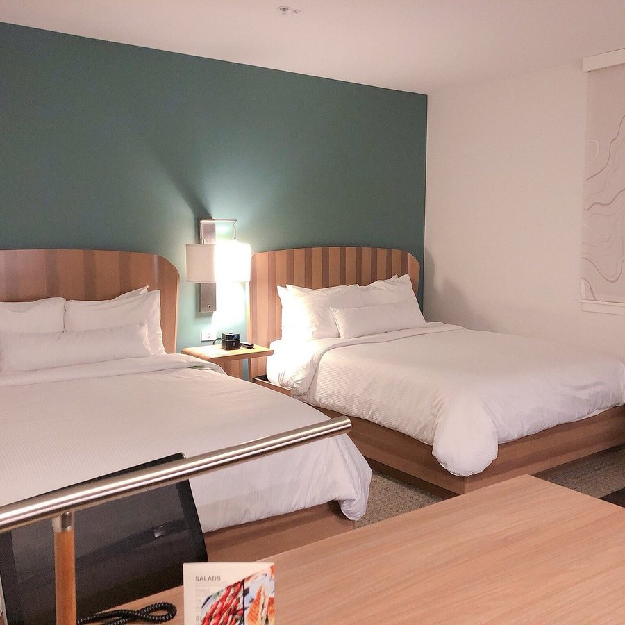 Element by Marriott Seattle Redmond — Guest room
