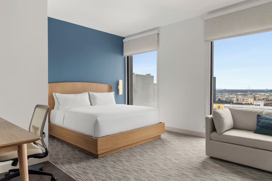 Element New Orleans Downtown — Guest room