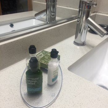 Elkhorn Quarters — Bathroom