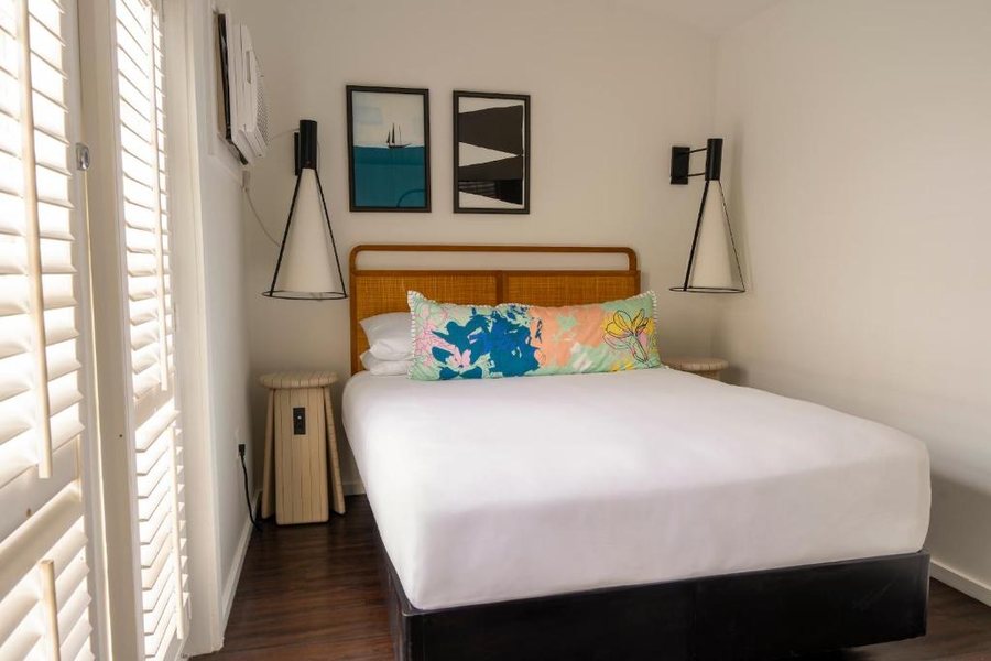 Ella s Cottages Key West Historic Inns — Guest room