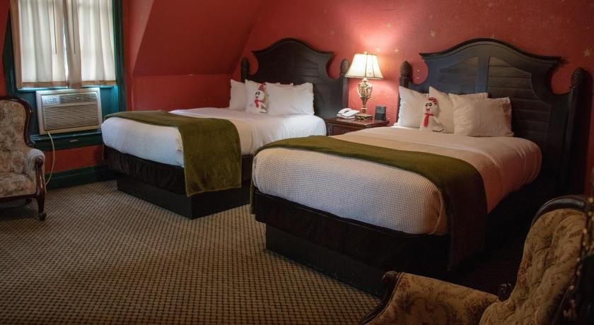 Elmwood House 1886 — Guest room