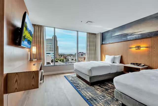 Embassy Suites by Hilton Buffalo — Guest room