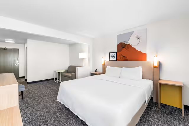 Embassy Suites by Hilton Corpus Christi — Guest room