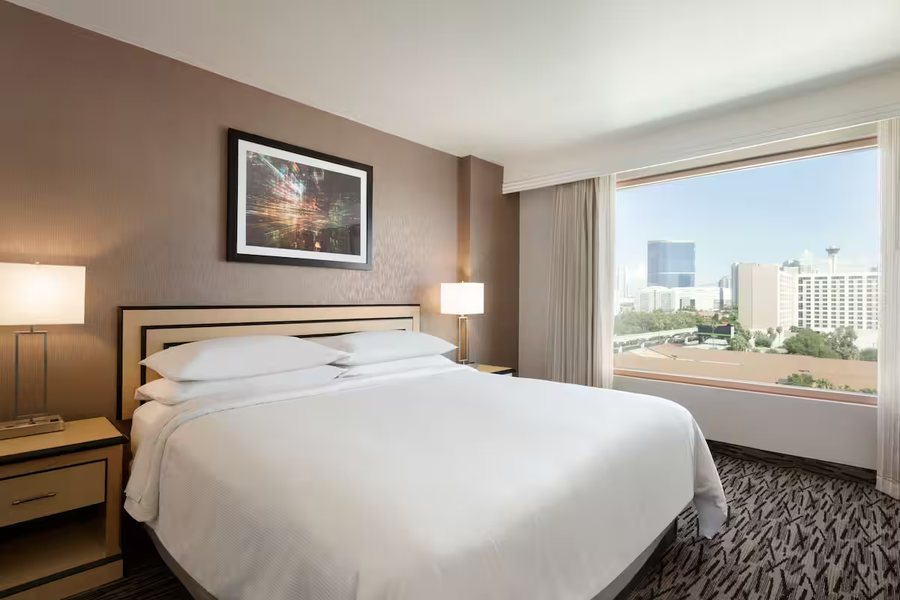 Embassy Suites by Hilton Las Vegas — Guest room