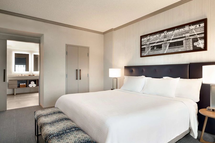 Embassy Suites by Hilton Monterey Bay Seaside — Guest room