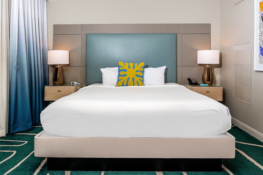 Embassy Suites by Hilton San Diego Bay Downtown San Diego California — Guest room