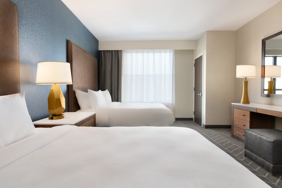 Embassy Suites by Hilton Wilmington Riverfront Wilmington North Carolina — Guest room