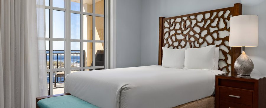 Emerald Grande — Guest room