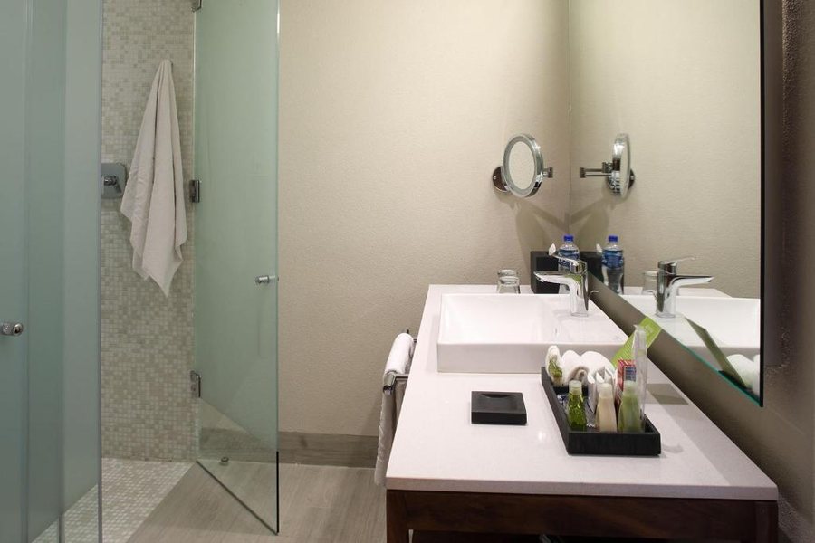 Emporio Cancun Cancun Yucatan Peninsula — Bathroom