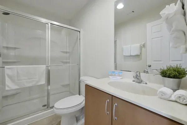 Encantada Resort Vacation Townhomes By Idiliq — Bathroom