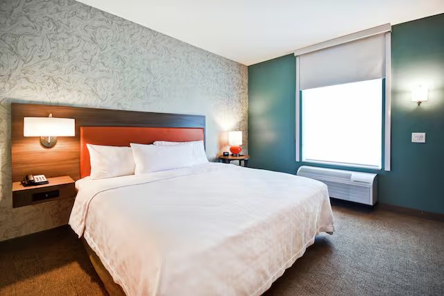 Encore Golden Sun — Guest room
