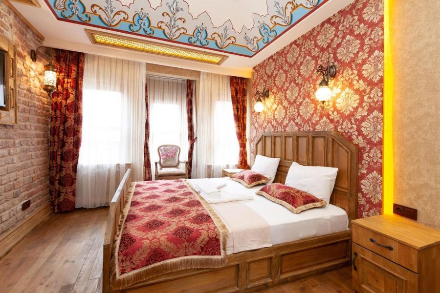 Enderun Hotel Istanbul — Guest room