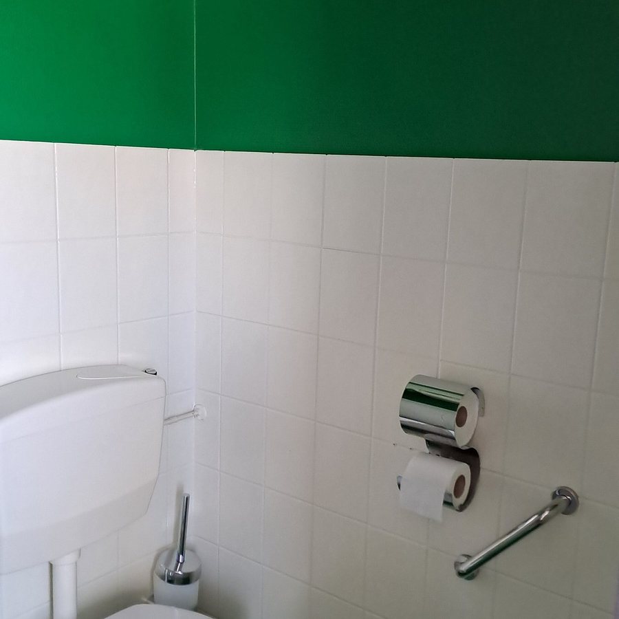Enjoy Strandhotel Wemeldinge — Bathroom