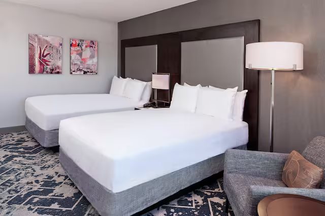 Envy Hotel — Guest room