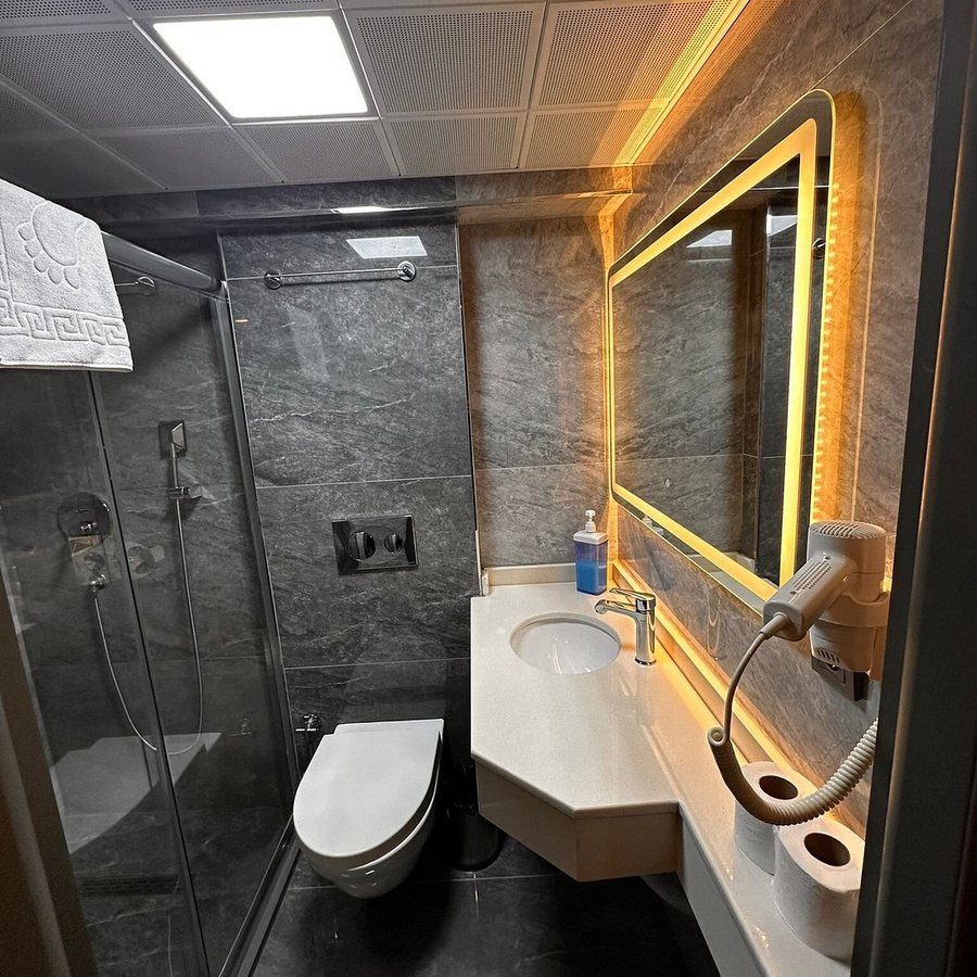 Ersari Hotel Istanbul — Bathroom