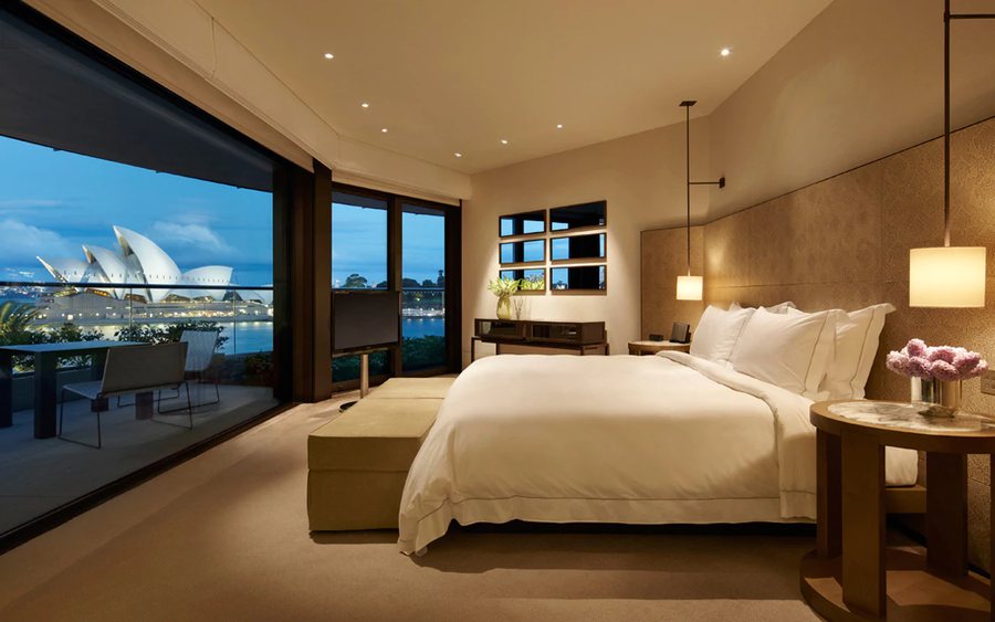 Establishment Hotel — Guest room