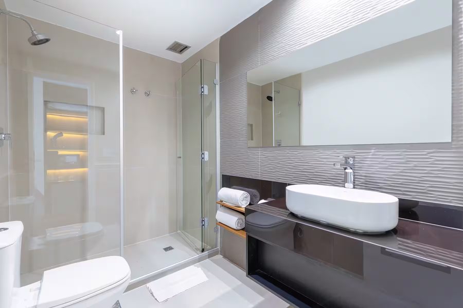 Estanplaza Berrini — Bathroom