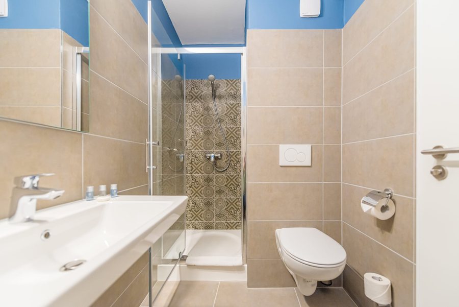 Estilo Hotel by Mellow Mood Hotels — Bathroom