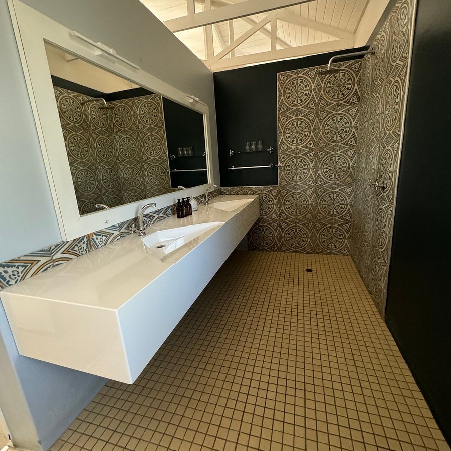 Etosha Safari Lodge Gondwana Collection Namibia — Bathroom