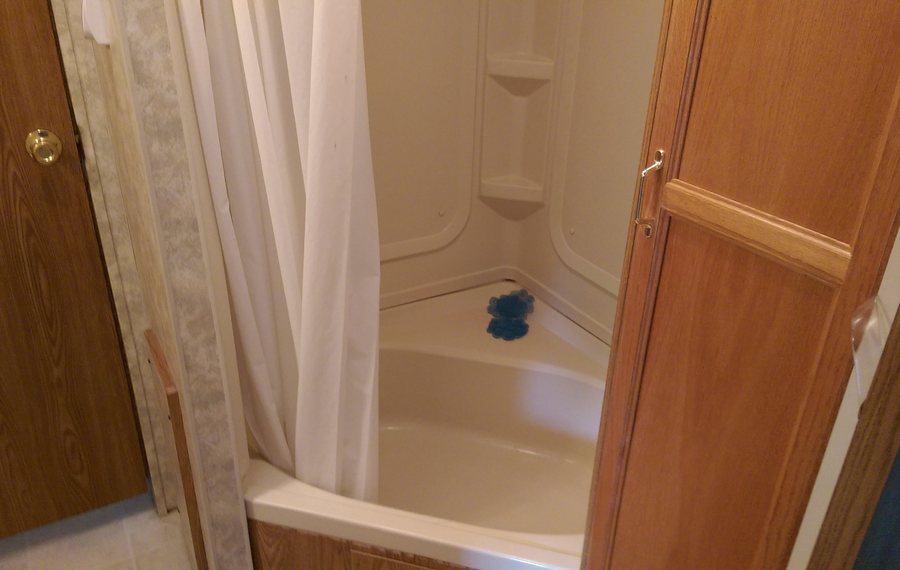 Eureka Springs KOA Journey — Bathroom