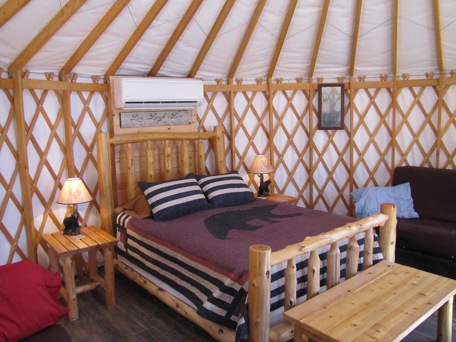 Eureka Springs KOA Journey — Guest room