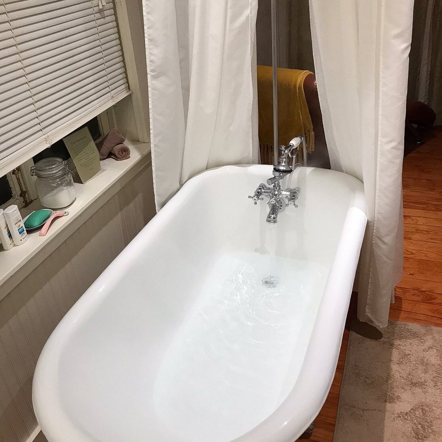 Eureka Zen — Bathroom