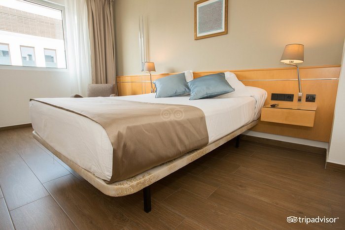 Euro Hotel Barcelona Port Barcelona Catalonia — Guest room