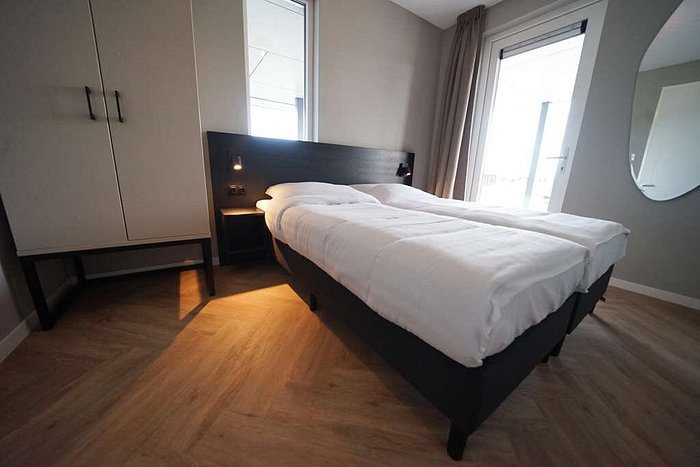 EuroParcs De IJssel Eilanden — Guest room