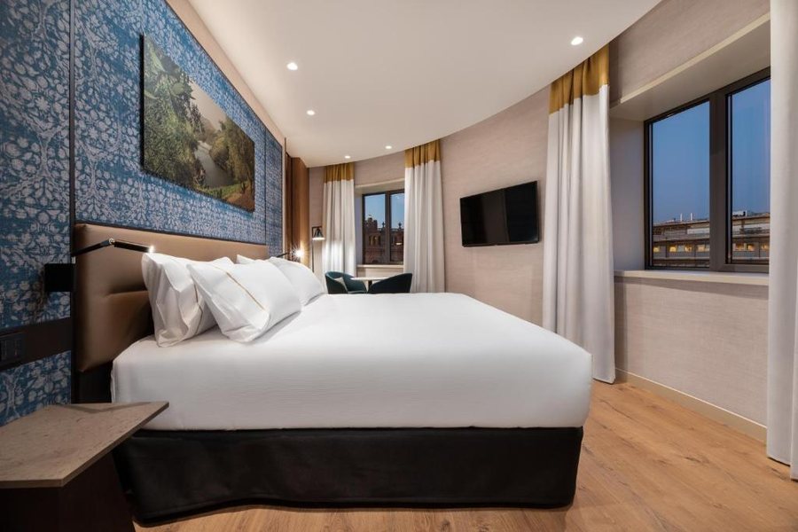 Eurostars Aliados — Guest room