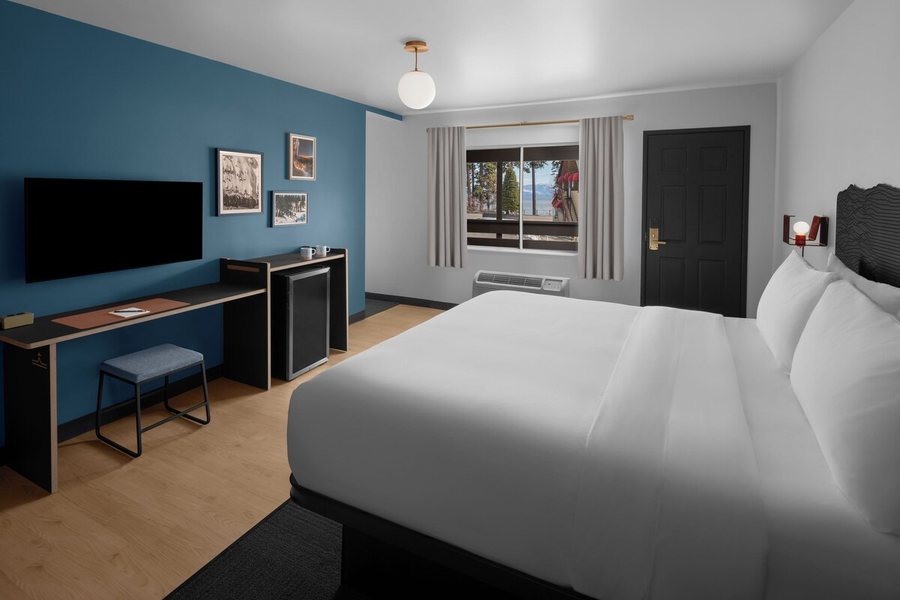 Evo Hotel Tahoe City — Guest room