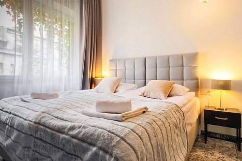 Exclusive Aparthotel — Guest room
