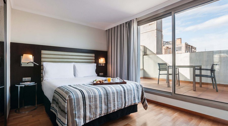 Exe Cristal Palace Barcelona Catalonia — Guest room
