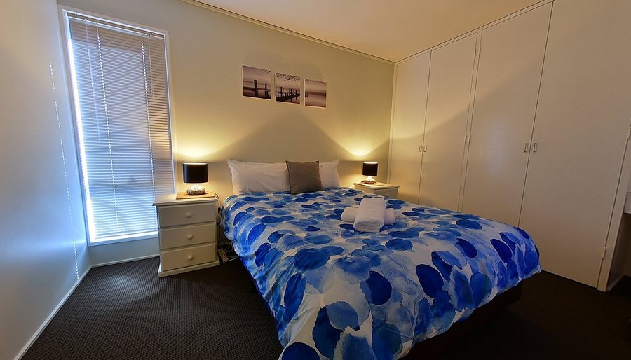 Executive Hideaway Motel — Guest room