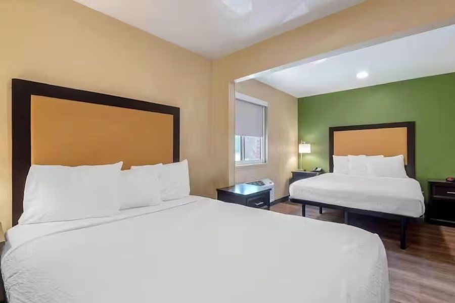 Extended Stay America Charlotte Tyvola Rd — Guest room