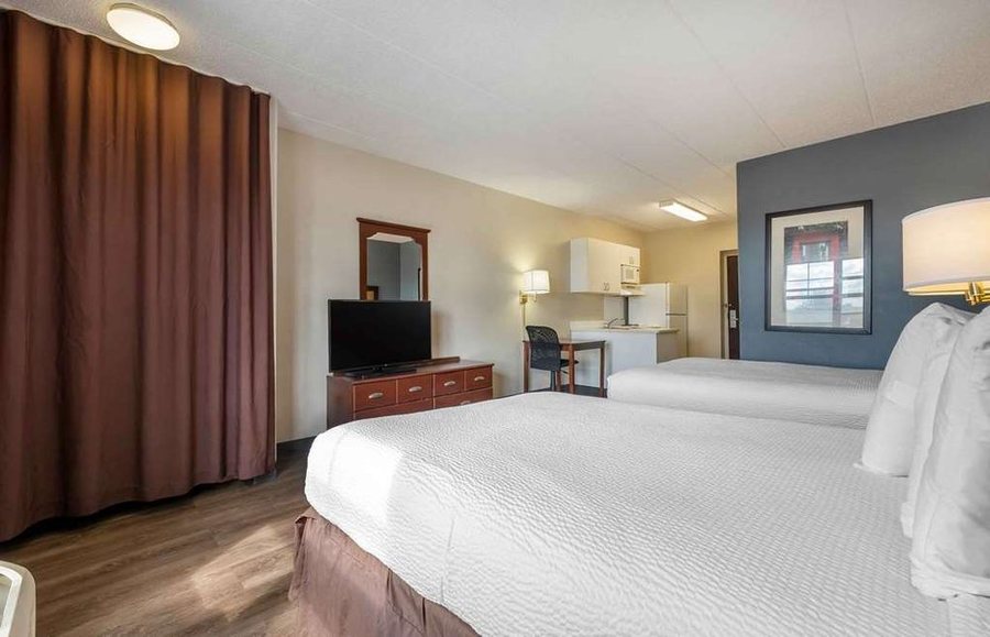 Extended Stay America Chicago Midway — Guest room