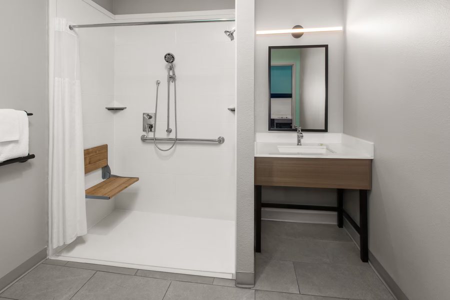 Extended Stay America Fort Worth City View — Bathroom