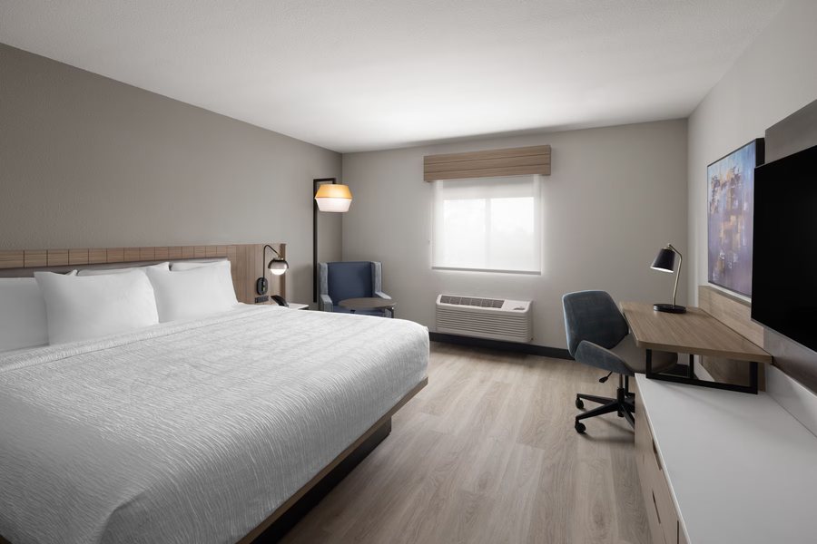 Extended Stay America Greenville Woodruff Road — Guest room
