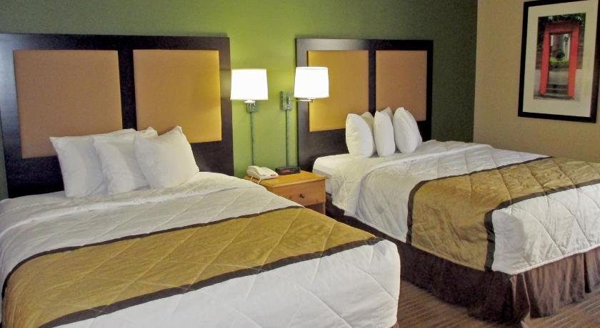 Extended Stay America Houston Galleria Uptown — Guest room