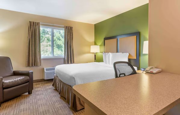 Extended Stay America Houston Northwest Hwy 290 Hollister — Guest room