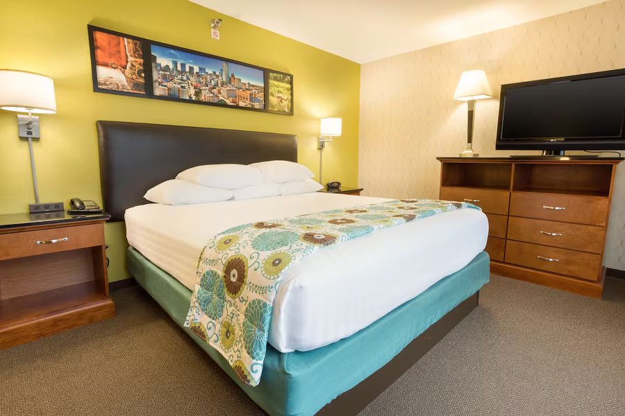Extended Stay America Houston Sugar Land — Guest room
