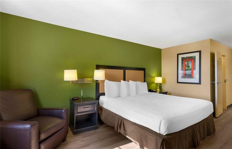 Extended Stay America Houston Westchase Westheimer — Guest room