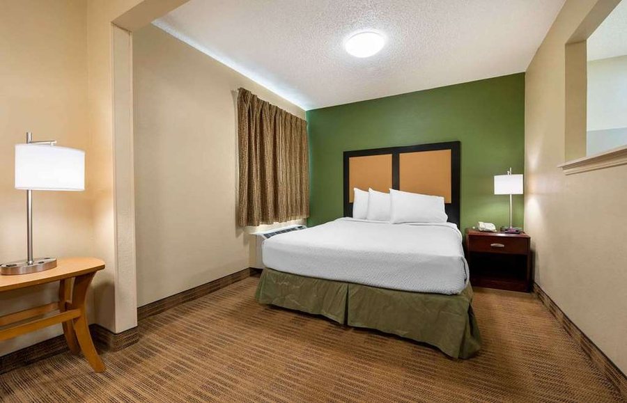 Extended Stay America Indianapolis Northwest I 465 — Guest room